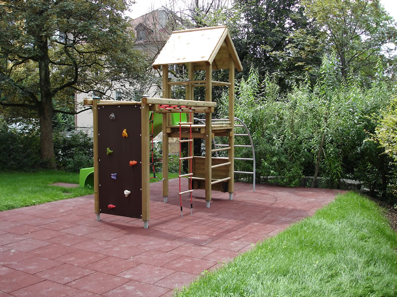 Spielplatz nach Sanierung